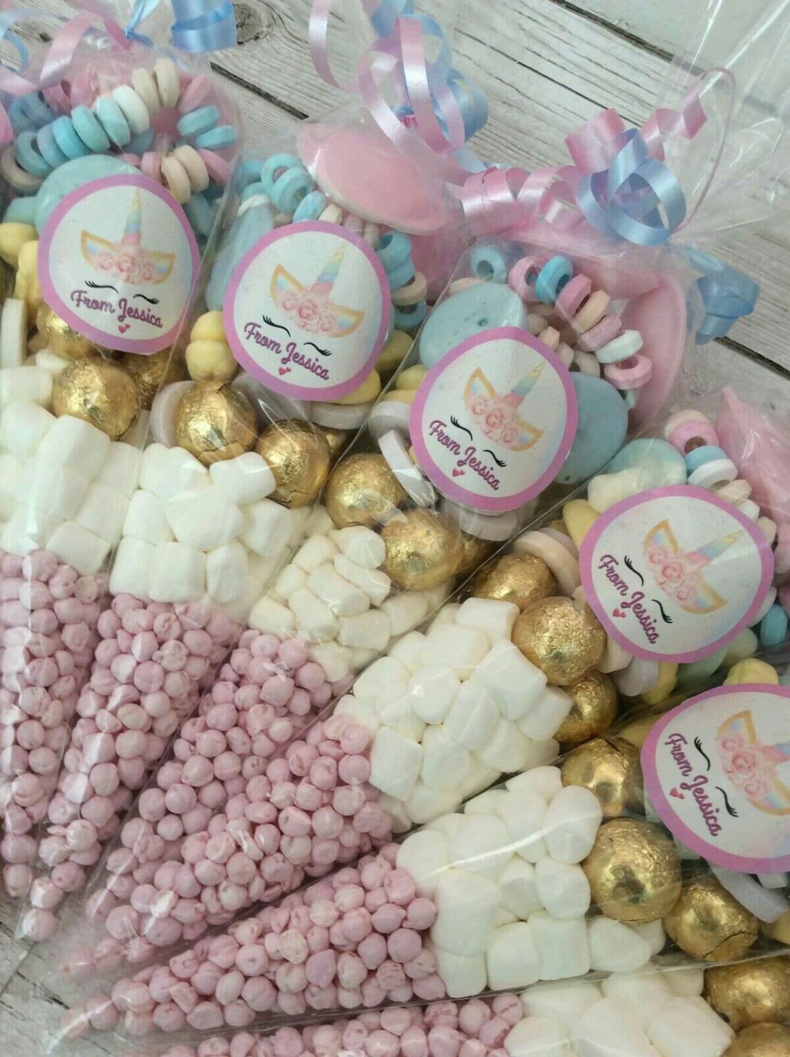 What To Put In Baby Shower Gift Bags For Guests 27 Awesome Ideas